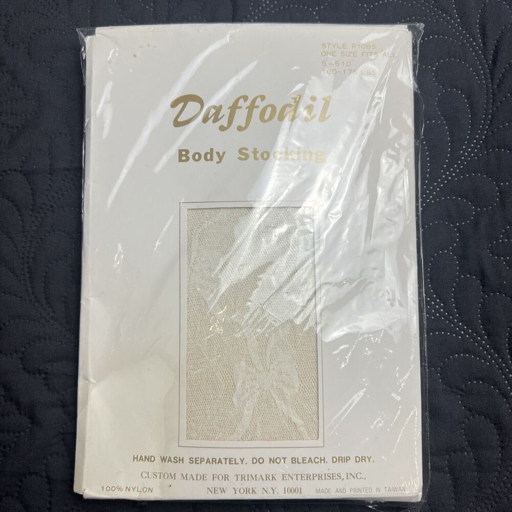 Trimark Daffodil Designer Collection White Body Stockin 5'-5'10" 100-175 lbs NEW